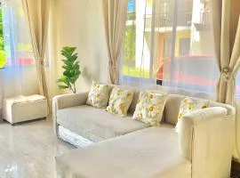 Modern 2BR Bungalow Near CCLEX Free Parking