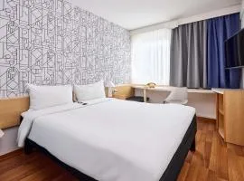 杜塞尔多夫中心车站宜必思酒店