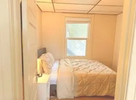 Classic Grand 1 bed in Downtown Chatham