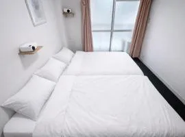 2 Dotonbori 5min Stay Kuromon Market 1min Nipponbashi 3min