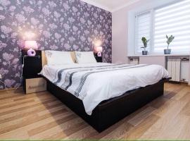 2к квартира центр міста Герасима Кондратьєва，位于苏梅的酒店