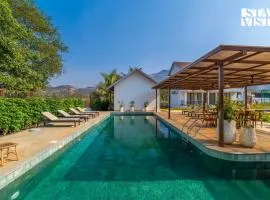 StayVista at Truntum with Jacuzzi, Pool, Lawn