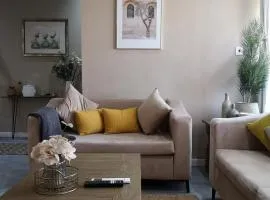 Spacious 2 Bedroom Apartment