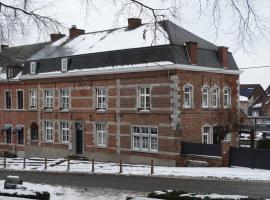 La Porte Noire，位于Courcelles的酒店