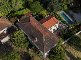 Hostelry restaurant privé，位于伊居利的酒店