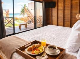 Hotel Solana Bacalar Lakefront，位于巴卡拉尔的酒店