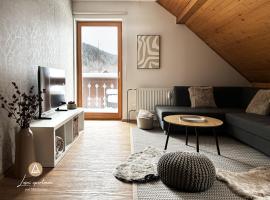 Pod Miloňovou，位于大卡尔洛维采的酒店