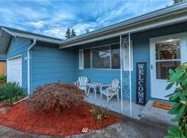 Quiet & Comfortable 3BR Home in Residential Tacoma