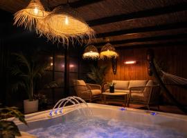 Slava Spa Relax House，位于纳克斯考的酒店