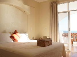 Hotel Estrella de Mar，位于兹波利特的酒店