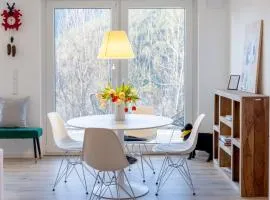 Hermine, Black Forest Retreat, mit Sonnenterrasse