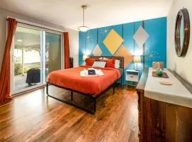 The Atomic Room at The Mod Pod