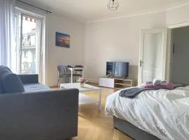 Cozy studio close to city center and train station