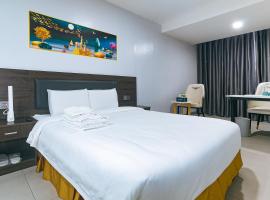 Luna Hotel by RedDoorz near MOA，位于马尼拉的酒店