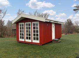 Nice Home In Sams&oslash; With House Sea View，位于Kolby K&aring;s的乡村别墅