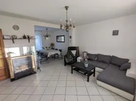 LOGEMENT 110m2 CHEZ TITI