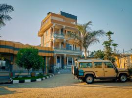 Cityscape And Retreat Hotel，位于姆贝亚的酒店