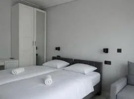 Apartamenty Odrodzenia 11