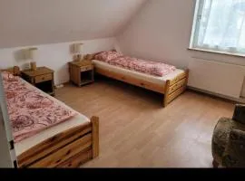 2 Bett Zimmer