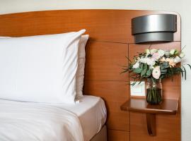 北雷恩基利亚德酒店，位于雷恩的酒店