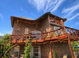 Hemel in Hermanus Three bedroom Home，位于赫曼努斯的酒店