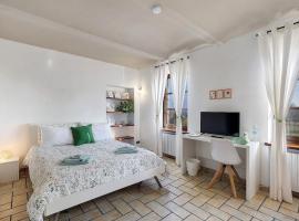 B_B La Rugiada，位于Tigliole的酒店