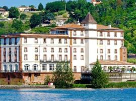 Le Moulin de Moissac, Sure Hotel Collection by Best Western，位于穆瓦萨克的酒店