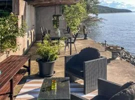 Nice Home In Gränna With House Sea View