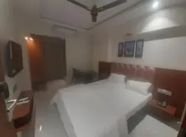 FabHotel Suruchi Homes