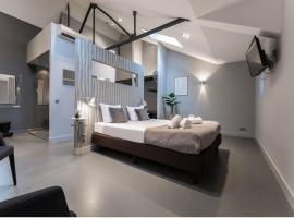 Suite w kitchen acces,Den bosch- Oss, near train，位于奥斯的酒店