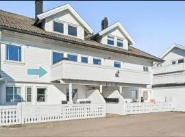 Sjarmerende leilighet sentralt i Stokke