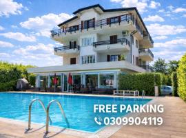 Residence Alexandra Stay，位于西尔米奥奈的自助式住宿