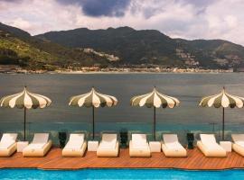 Atlantis Bay - The Leading Hotels of the World，位于陶尔米纳的Spa酒店