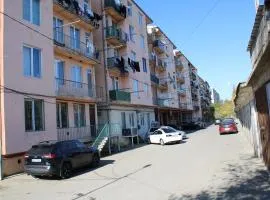 APARTAMENTS Verkvebi