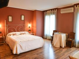 加菲咖啡厅酒吧酒店，位于哈赖斯德拉韦拉的酒店