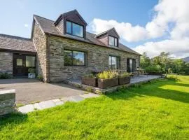 4 Bed in Ffestiniog oc-bow172