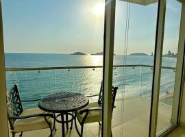 Sunset view luxury，位于Cedro的酒店