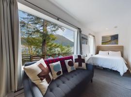 URBAN WATERFRONT Hidden Gem，位于朱诺的酒店