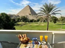 Golden Joia Pyramids View