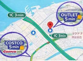 Private House Relax Inn Walking Distance to Costco Outlet Free Parking 4 Cars BBQ 広い一棟貸しRelax Inn 12名ok 4寝室2リビング広くてお得