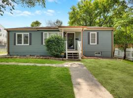 FirstMarket-Opulent Downtown Getaway，位于利斯萨米特的酒店