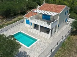 Beach Front Home In Kremena