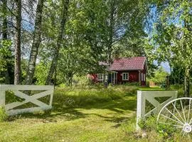 3 Bedroom Nice Home In Ljungby