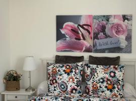 Maison des Larris - proche A&eacute;roport - navette Gare，位于博韦的乡村别墅