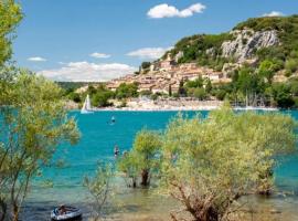 Camping 3 étoiles - ccbaf0c，位于博迪昂的酒店