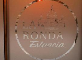 Hotel avenida cuenca，位于昆卡的酒店