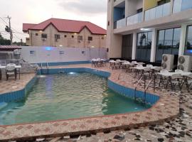 HOTEL Le KLOTO，位于Kloto的酒店