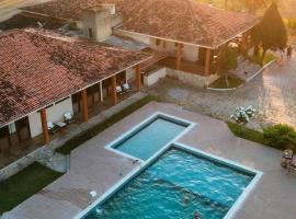 绿意盎然乡间宾馆，位于博尼托的酒店