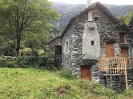 Holiday Home Rustikales Ca'd'Damunt by Interhome，位于Cevio的酒店