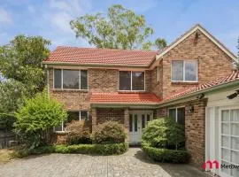 MetaWise Cozy Family Room4 in Shared Home Free Parking